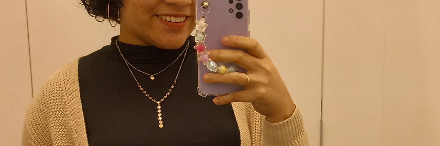 Mavihmiranda's profile banner image