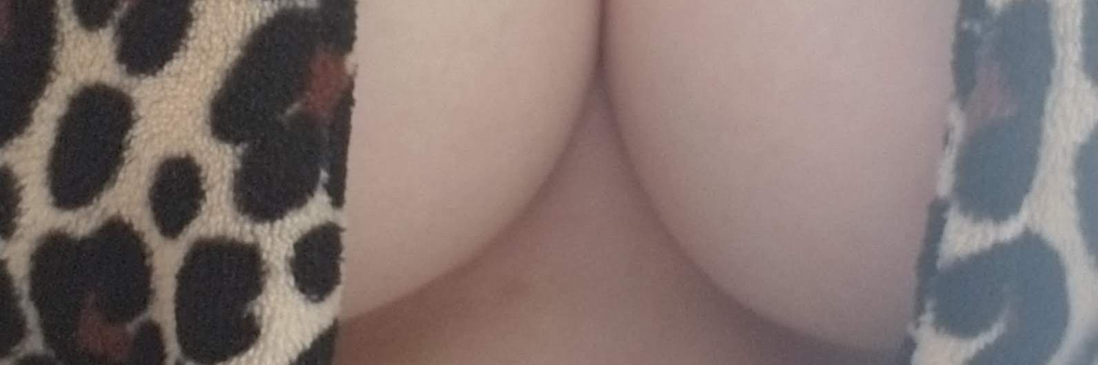 Raelynn420's profile banner image
