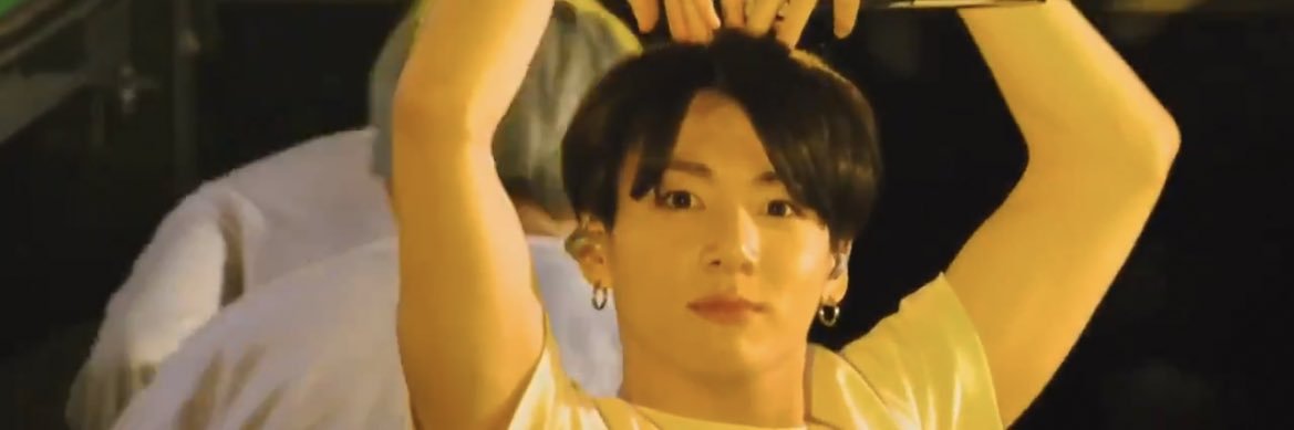 putyourloveee's profile banner image