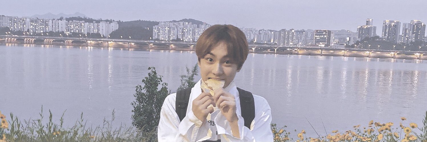 bearywonie's profile banner image