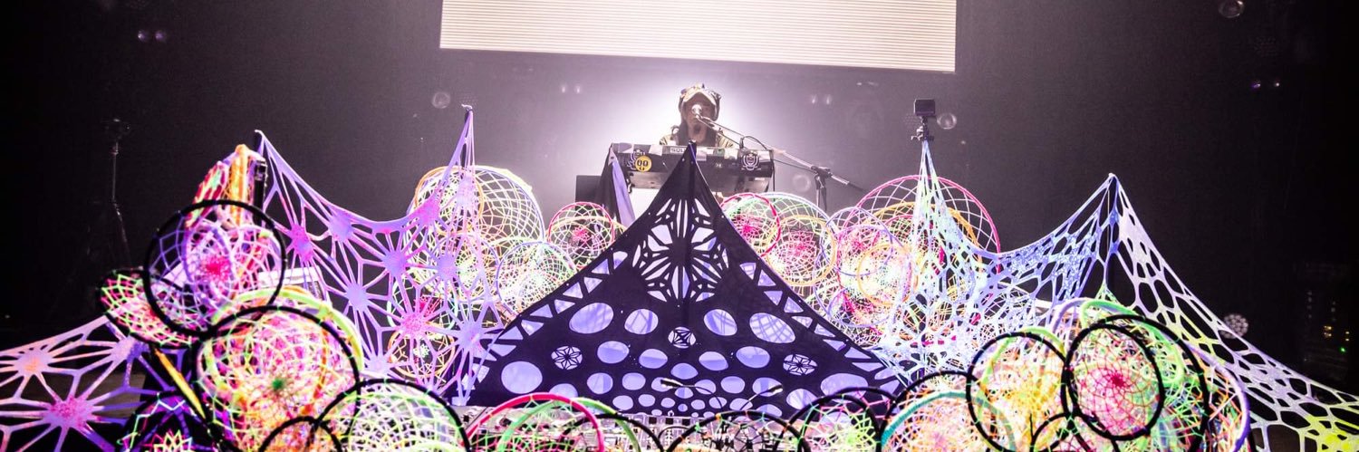 ＱｕＯ８４４ banner