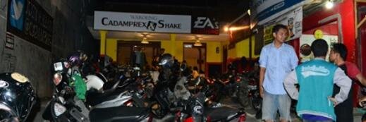 CADAMPREX & SHAKE banner