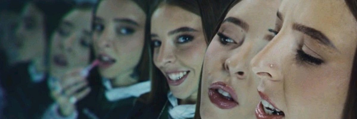 andrea🦂🖤 banner