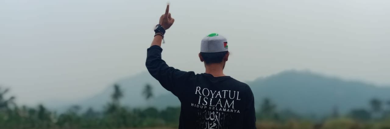Rahmath34975665's profile banner image