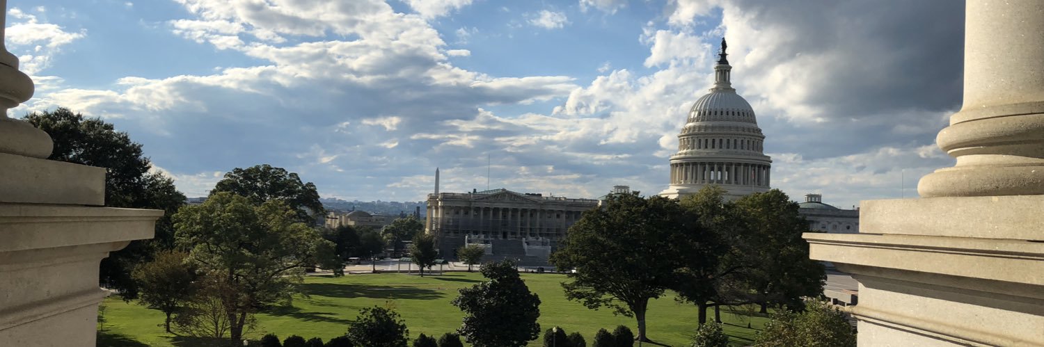 Founders’ Follower🇺🇸🇺🇦🟧 banner