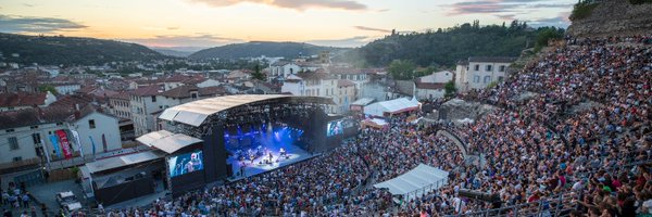 jazzavienne Profile Banner