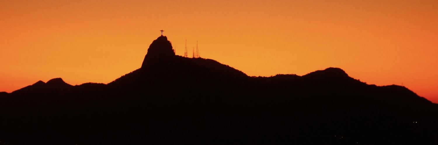 correajulia2's profile banner image
