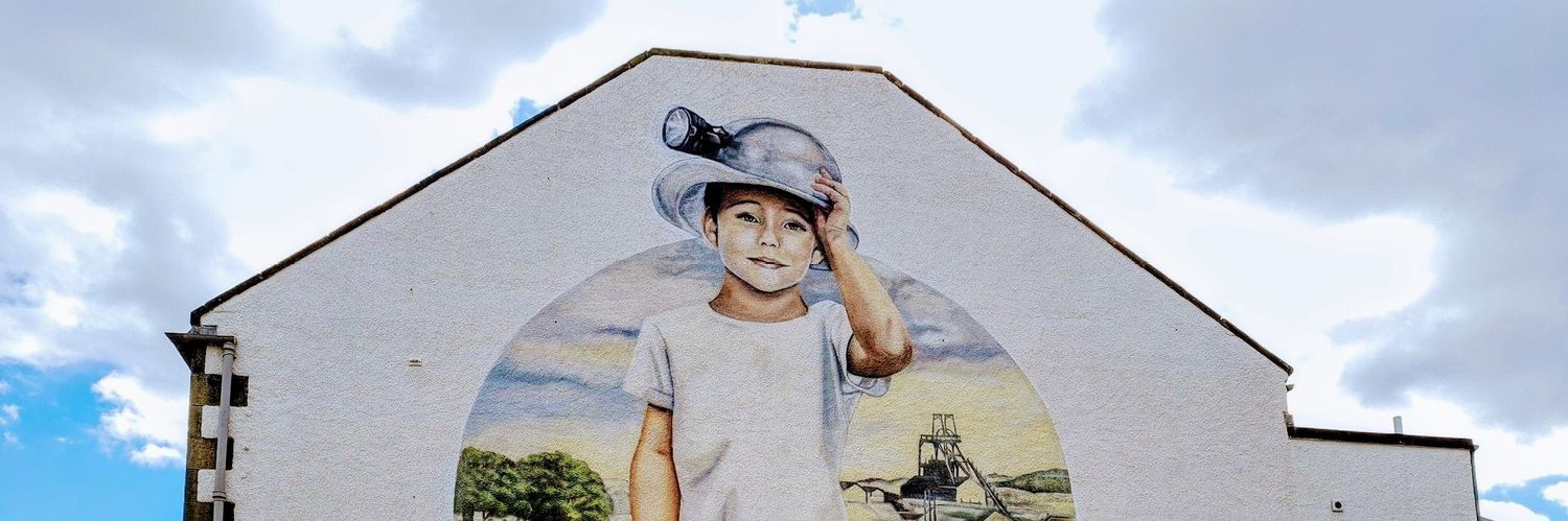 Simon Forrest banner