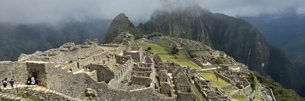 Silvia_MRuiz Profile Banner