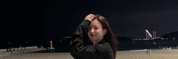 heeyoungiiee Profile Banner