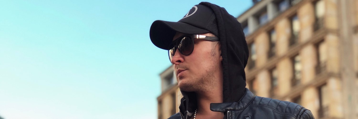 OliverVivero's profile banner image