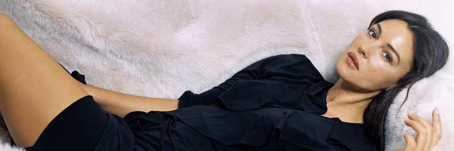 eMonicaBellucci's profile banner image