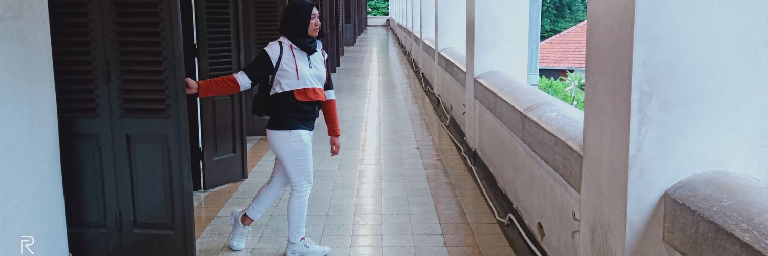 Priscill0313's profile banner image