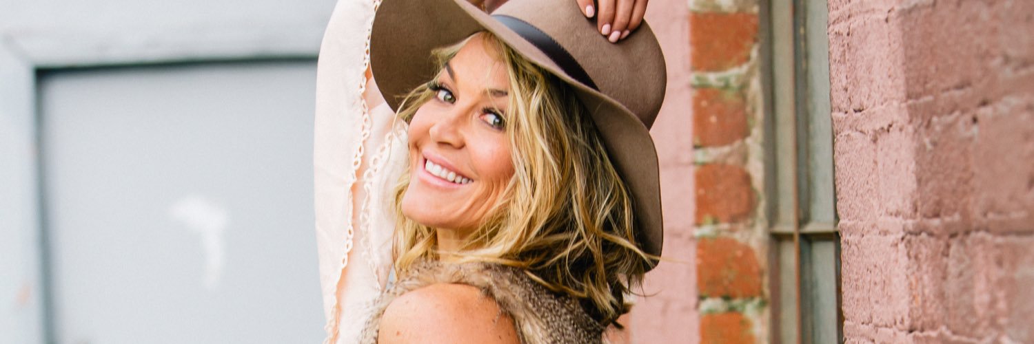 jennlari's profile banner image