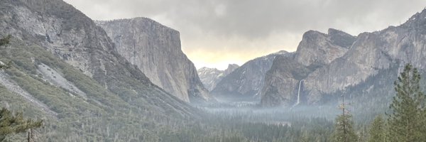 AruRobbie Profile Banner
