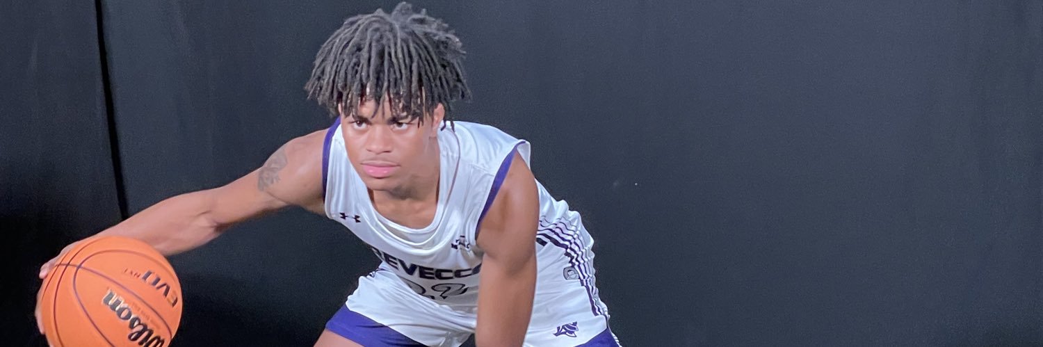 Isaiah divens banner