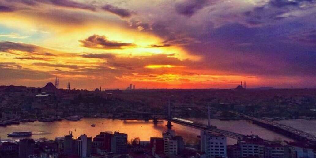 sia_valjee's profile banner image