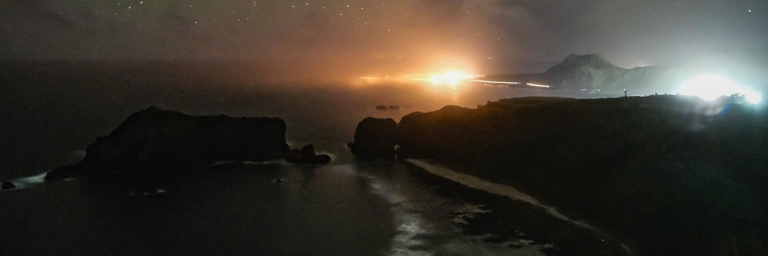 notes2self13's profile banner image