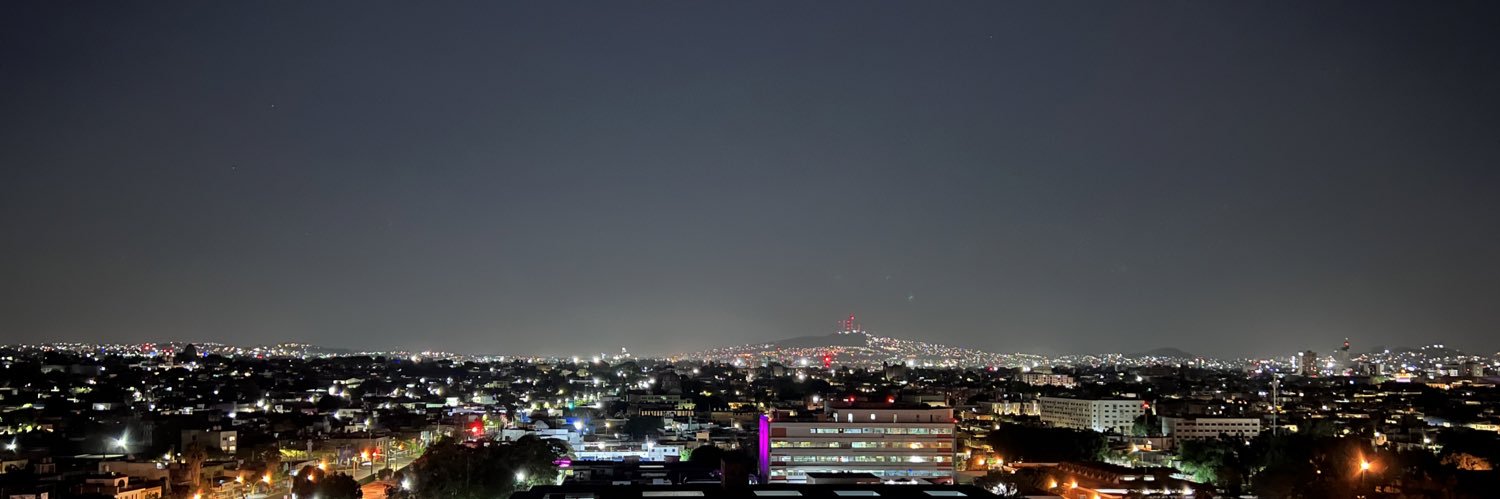 DUDE_21's profile banner image