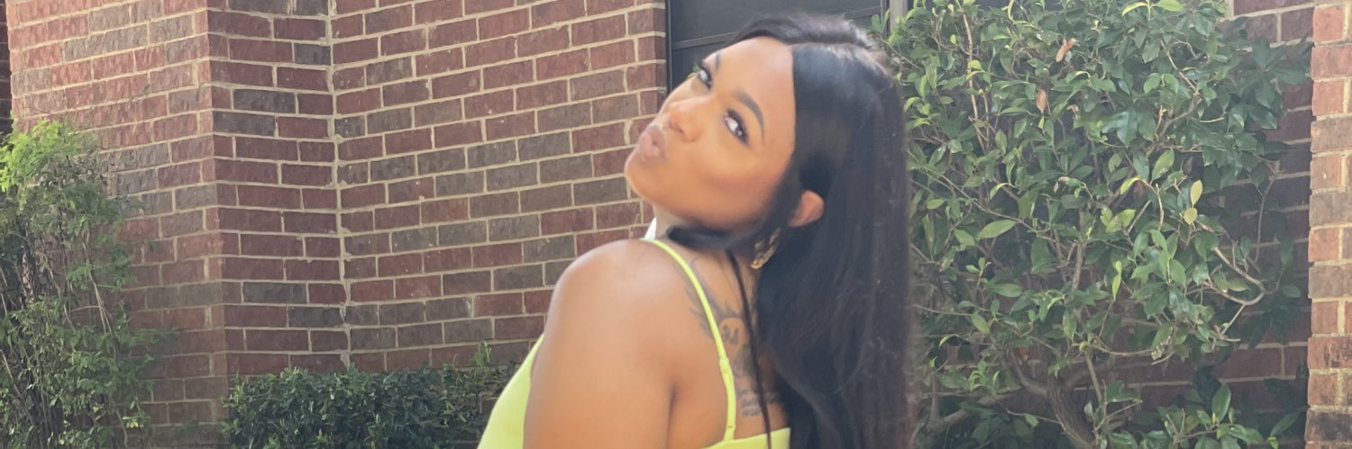 PrettiEBeat's profile banner image