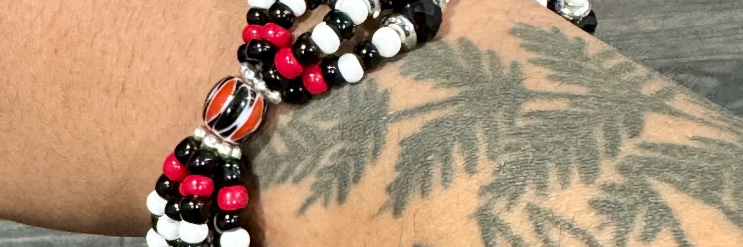 Un Neko Brujero 🗿❤️🖤 banner