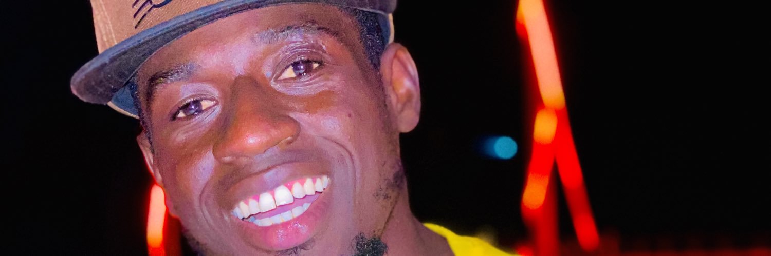 swagger prince🤴🇬🇲 banner