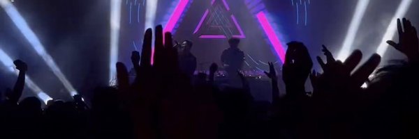 tweethieu Profile Banner