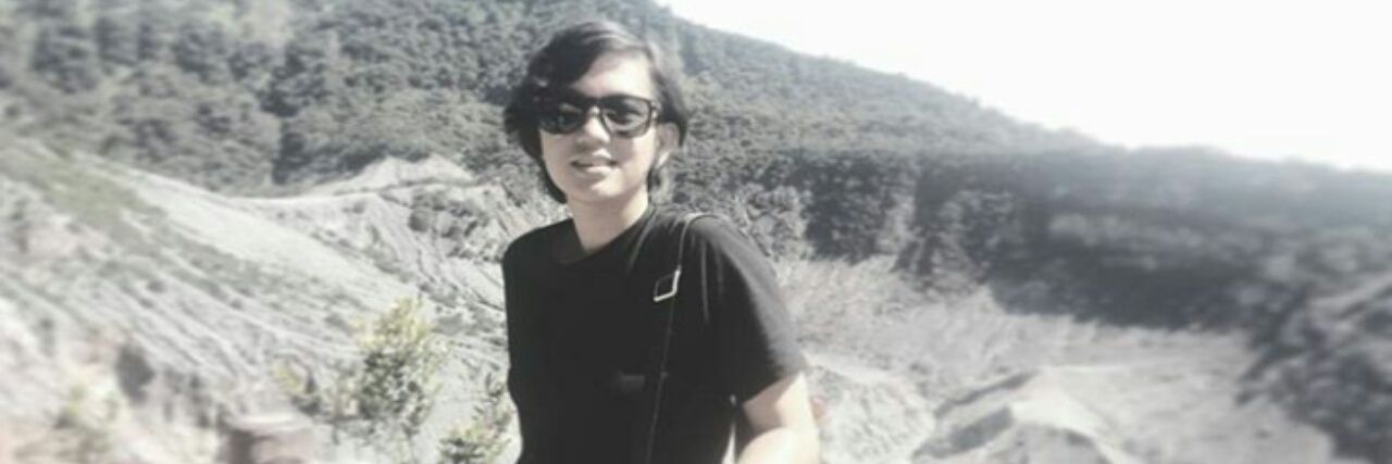 putriiutiii's profile banner image