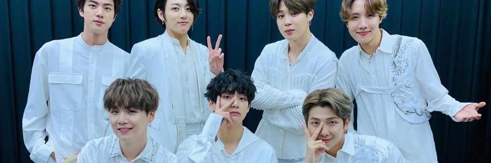 HninJeon's profile banner image
