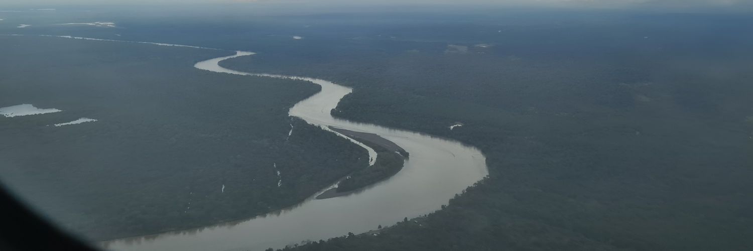 deromos's profile banner image