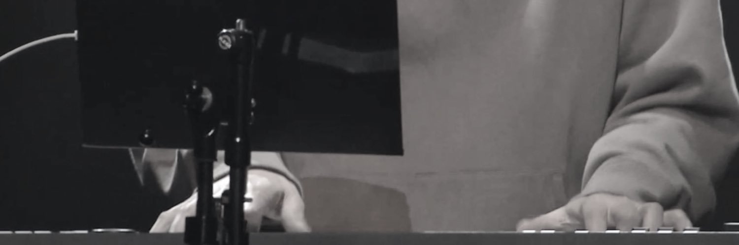 ay19__'s profile banner image