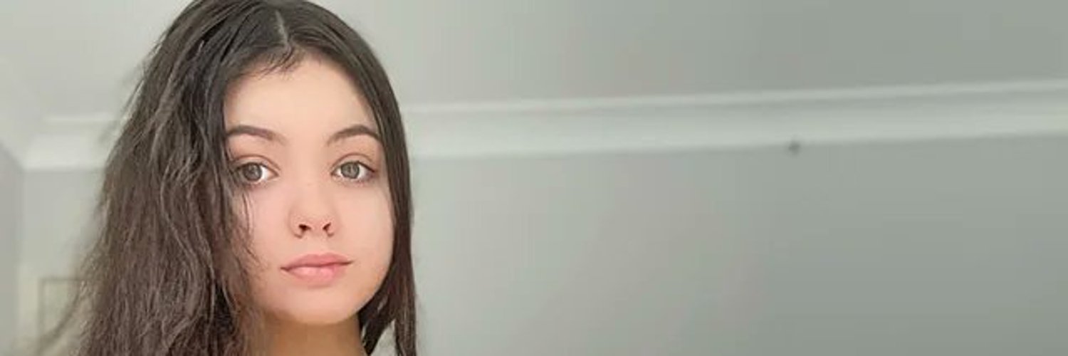 Naked_Dolly's profile banner image