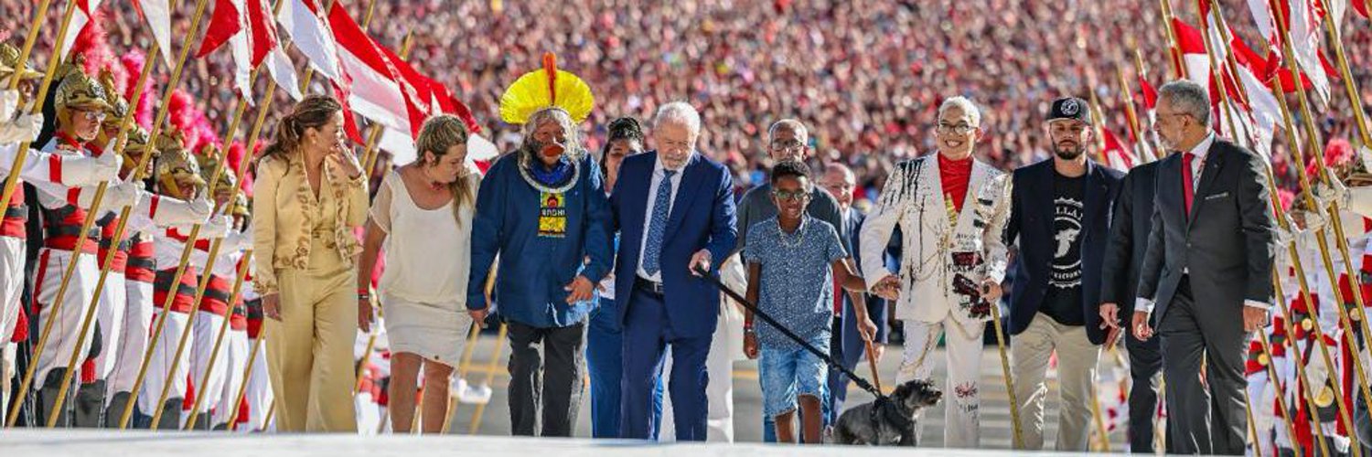 Marcia #LulaPresidente13 banner