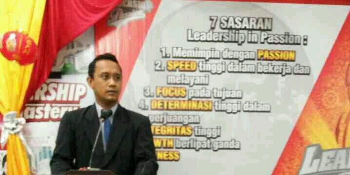 Yusri banner