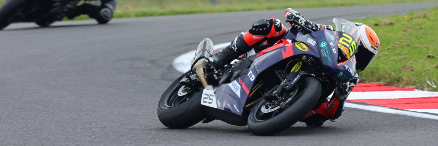 Thomas Strudwick banner