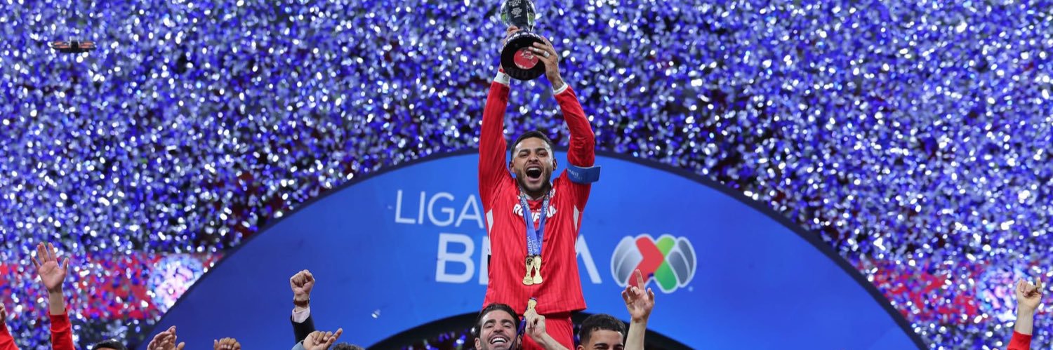 Ivan Olivos 🥷 banner