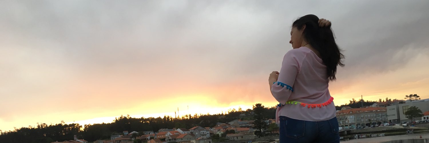 Valeria32_'s profile banner image