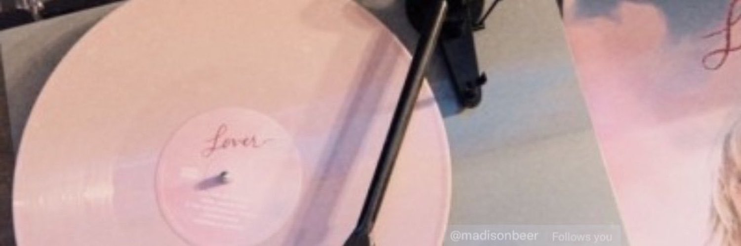 lyana 💌 banner