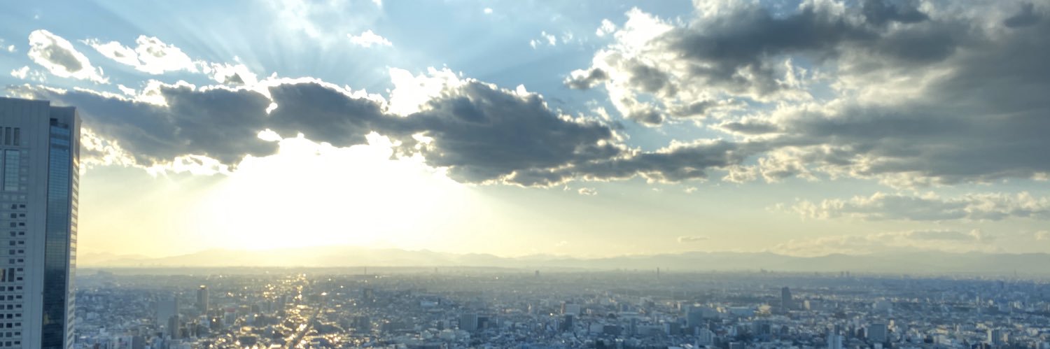 sundayuse's profile banner image