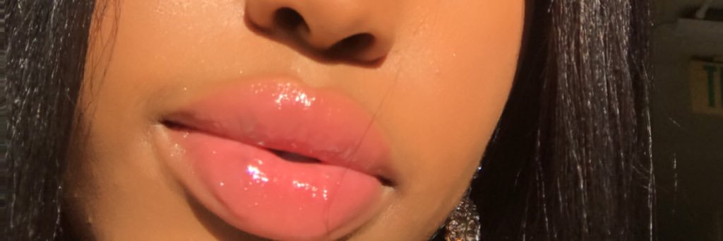 QVEEN__BELLA's profile banner image