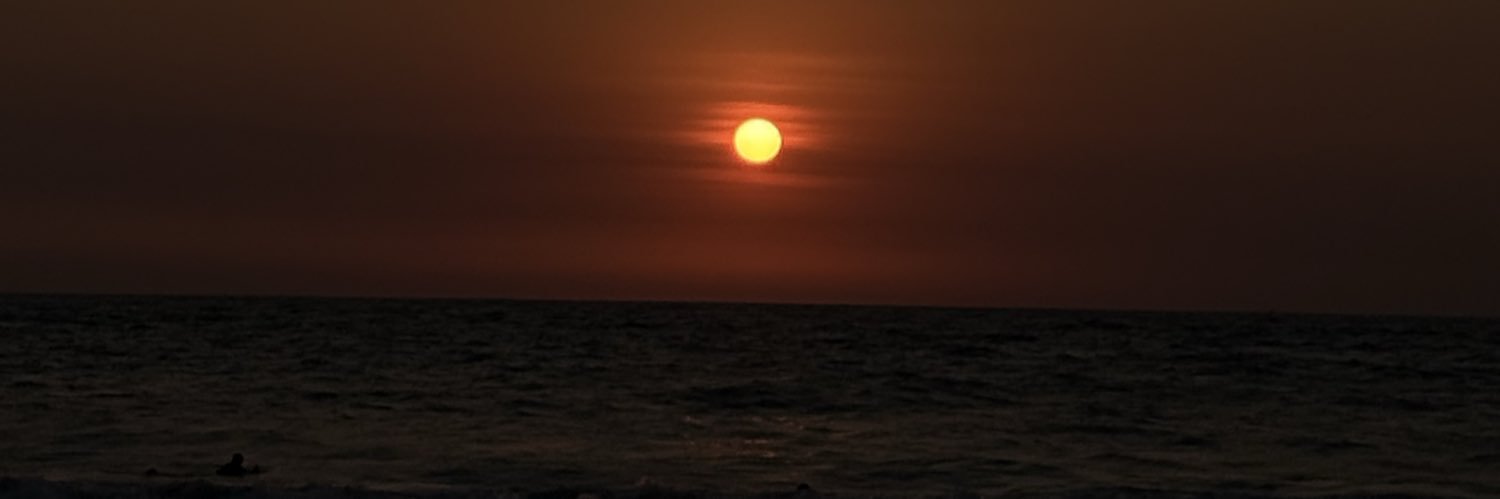 loore_serna's profile banner image