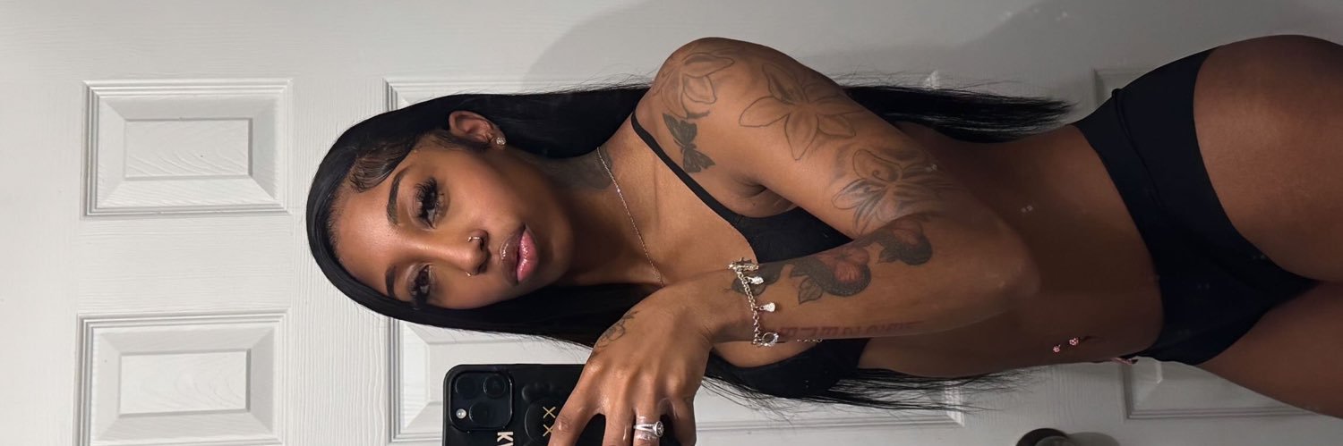 Miss Libra 🦇💕 banner