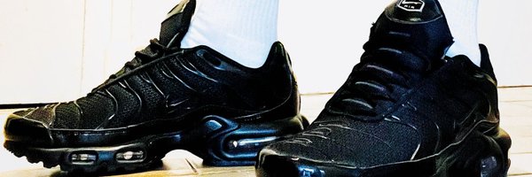 GayMerSneaKer 🐺 Profile Banner