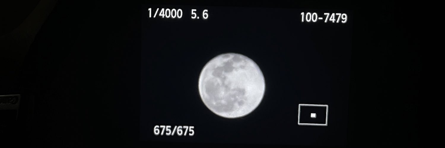 claudiaoh4's profile banner image
