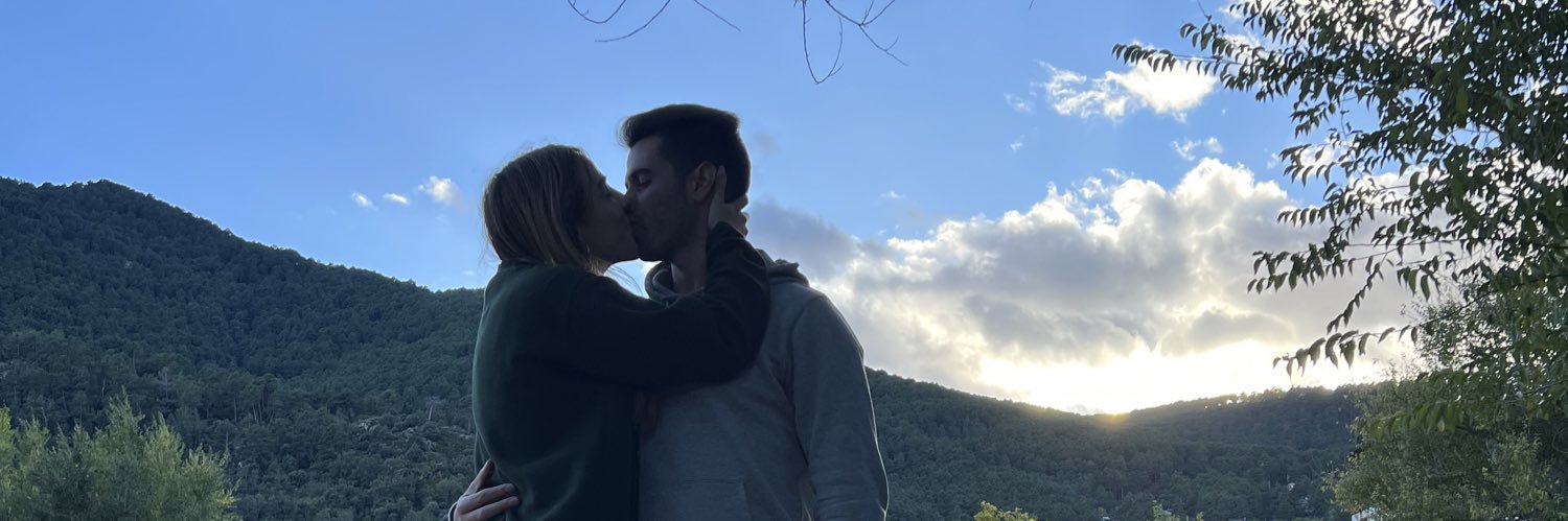 monicaigd's profile banner image