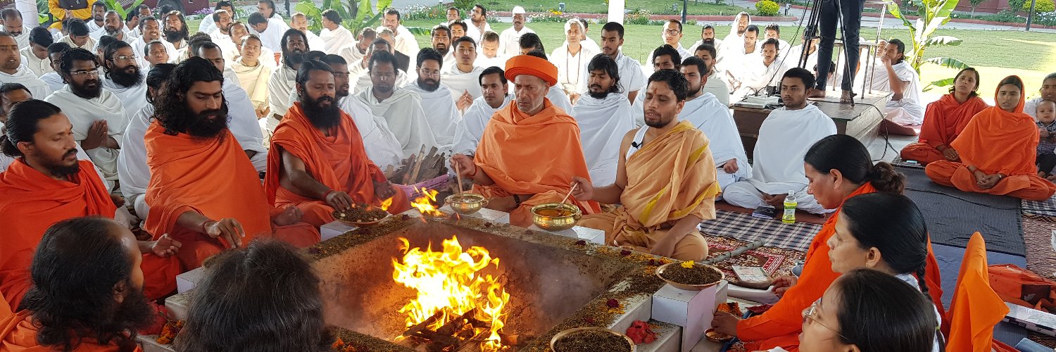 स्वामी परमार्थदेव (Swami Paramarthdev) banner