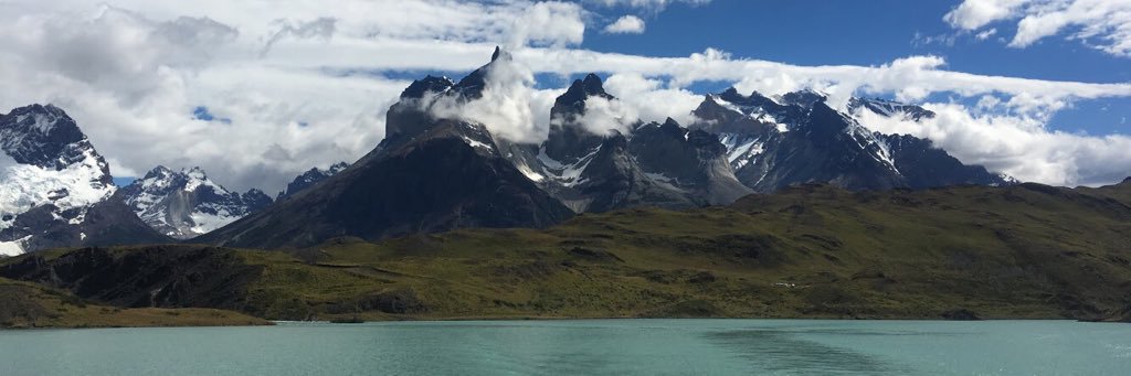 danielaaaguayo's profile banner image