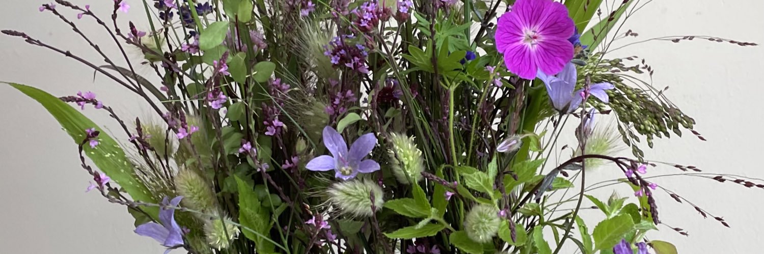NdFloral's profile banner image