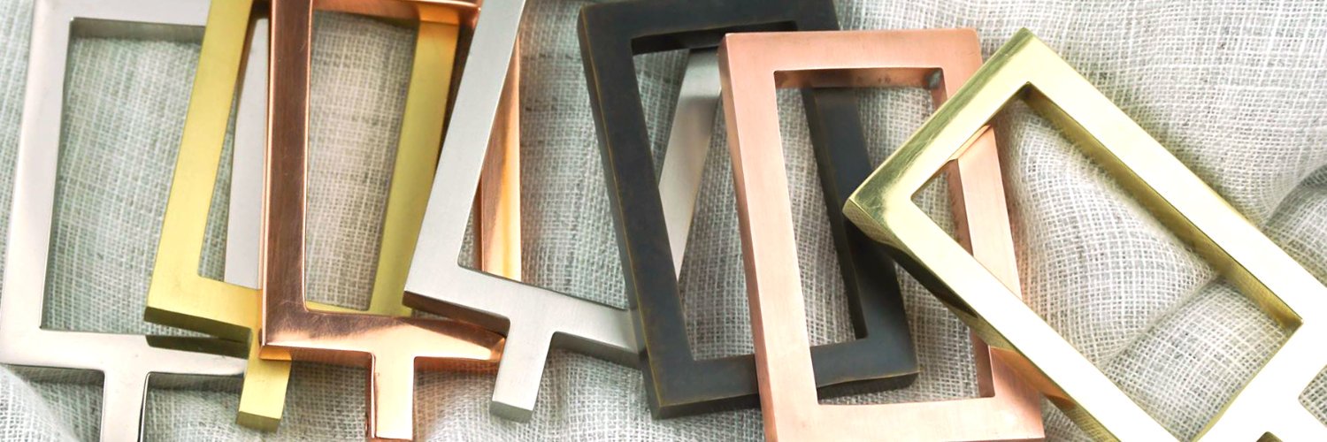 Gretchen Everett banner