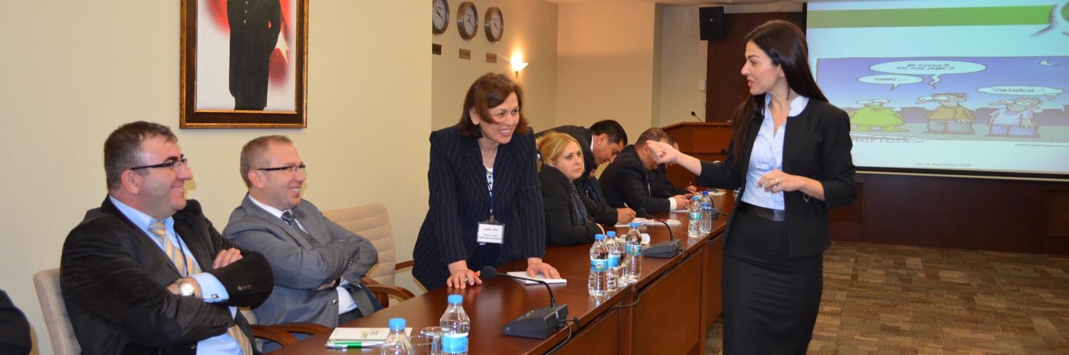 PINAR SÜRAL ÖZER banner